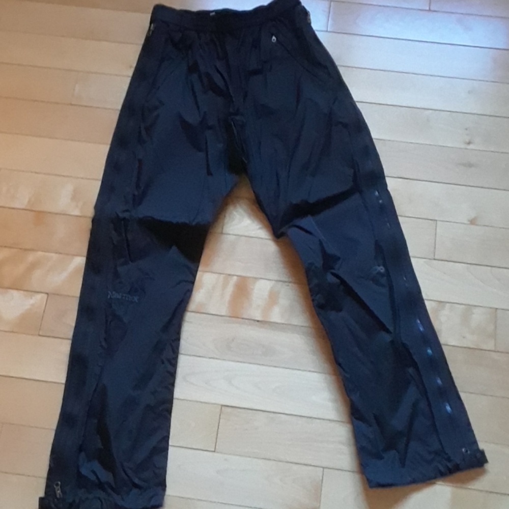 Like new-Marmot Waterproof Ski Pant Shell